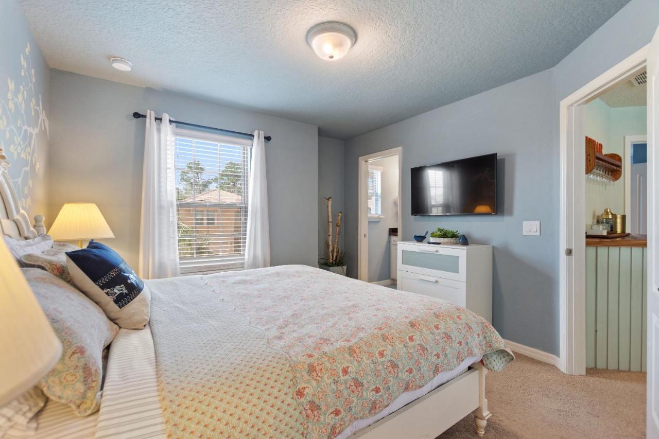 Stylish Cozy Family Getaway With Private Pool And Lake View Kissimmee Ngoại thất bức ảnh