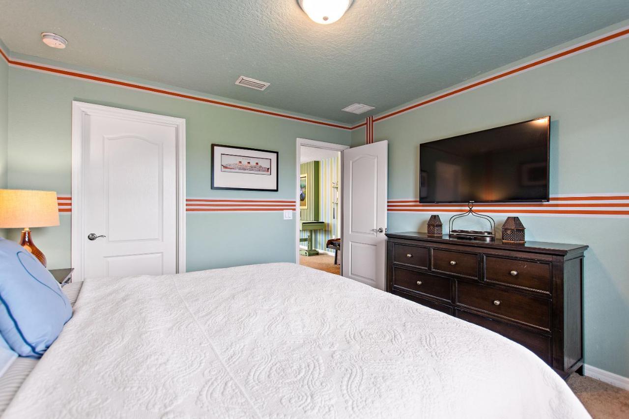 Stylish Cozy Family Getaway With Private Pool And Lake View Kissimmee Ngoại thất bức ảnh