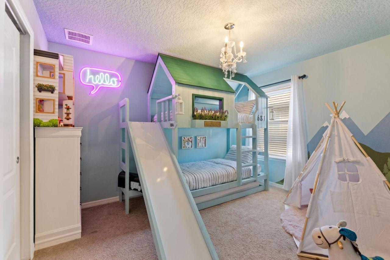 Stylish Cozy Family Getaway With Private Pool And Lake View Kissimmee Ngoại thất bức ảnh