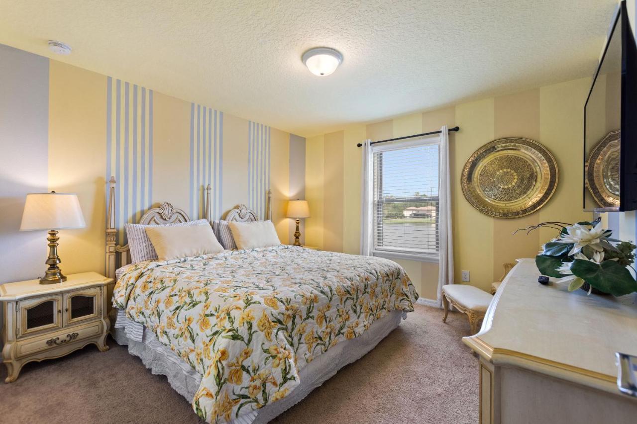 Stylish Cozy Family Getaway With Private Pool And Lake View Kissimmee Ngoại thất bức ảnh