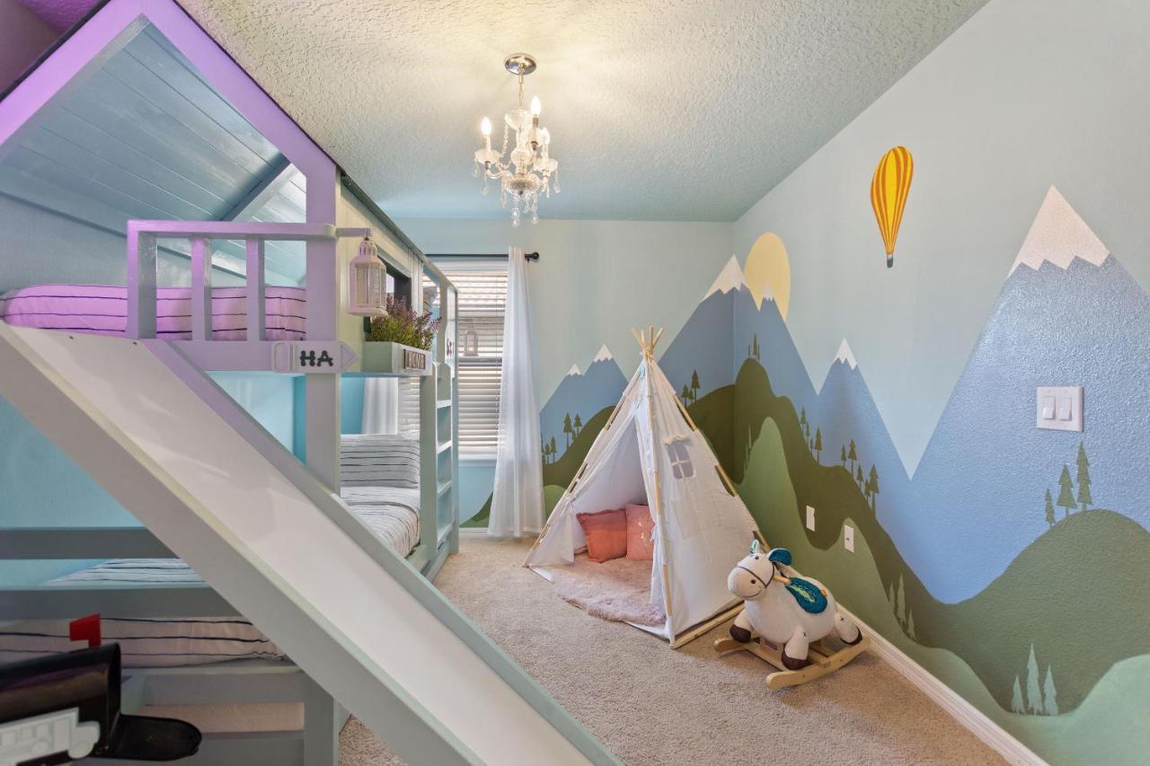 Stylish Cozy Family Getaway With Private Pool And Lake View Kissimmee Ngoại thất bức ảnh