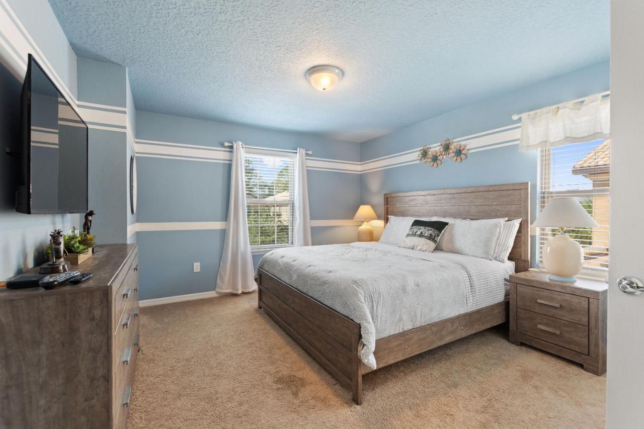 Stylish Cozy Family Getaway With Private Pool And Lake View Kissimmee Ngoại thất bức ảnh